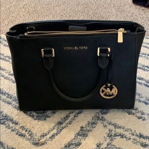 MK black purse